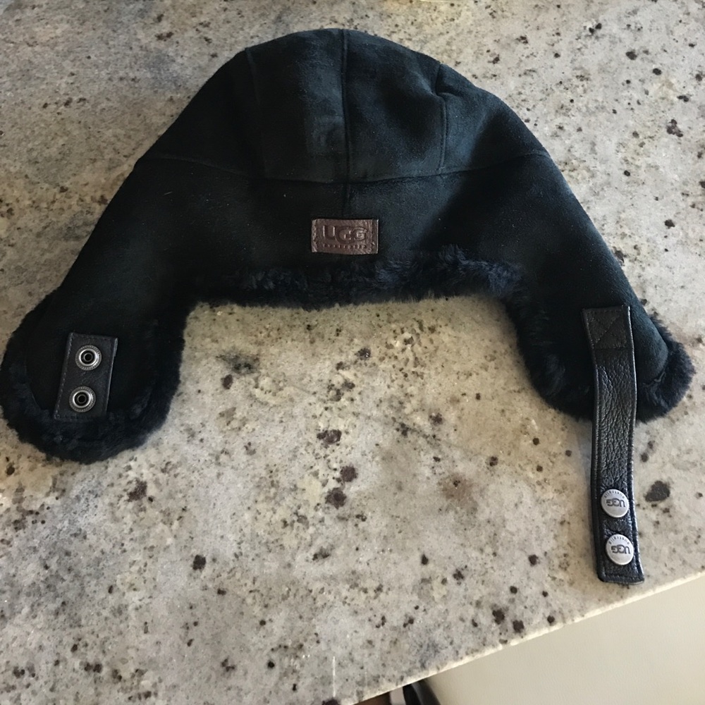 UGG snow hat